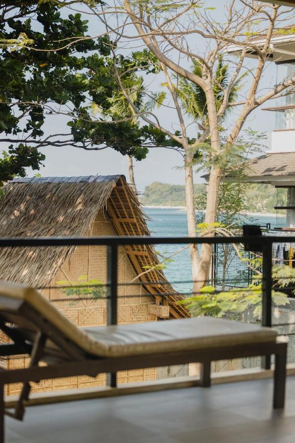 Amami Beachfront Villa With Private Beach プエルト・ガレラ エクステリア 写真
