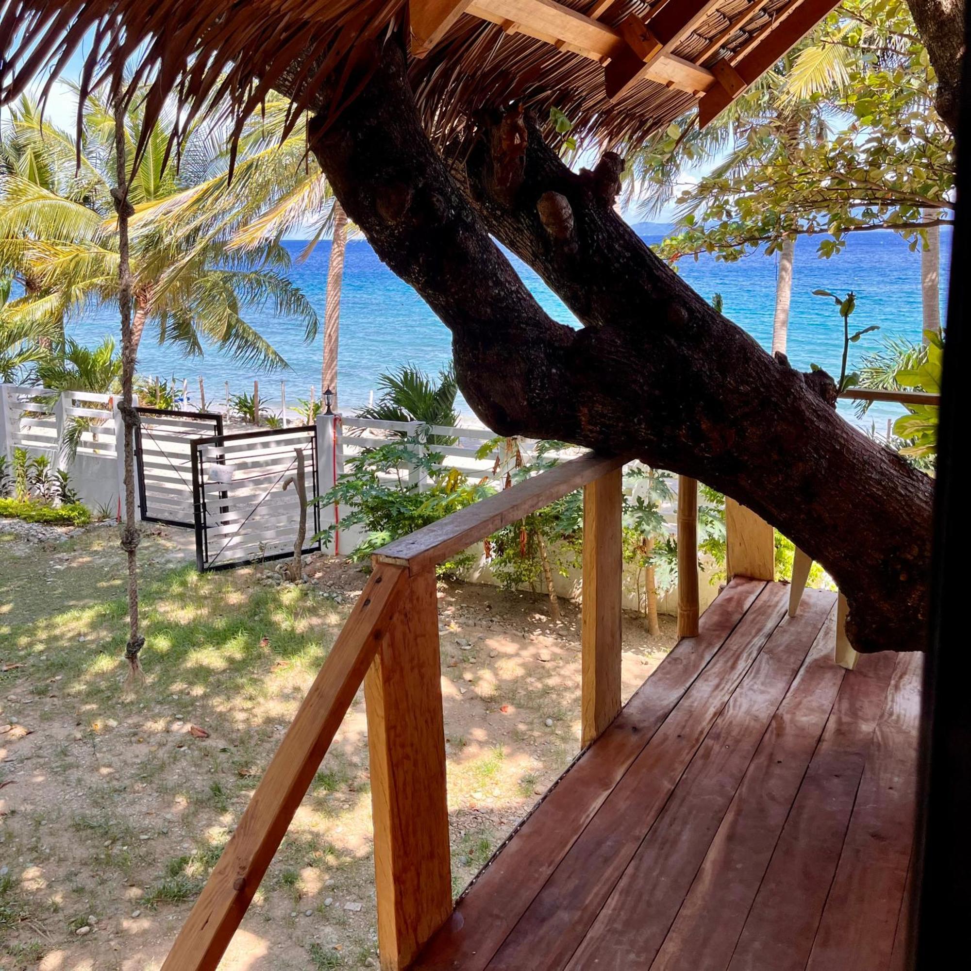 Amami Beachfront Villa With Private Beach プエルト・ガレラ エクステリア 写真
